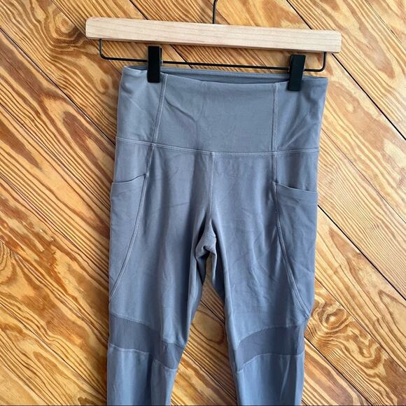 Athleta Salutation Tight Meshblock Stash Pocket XS - Picture 5 of 8